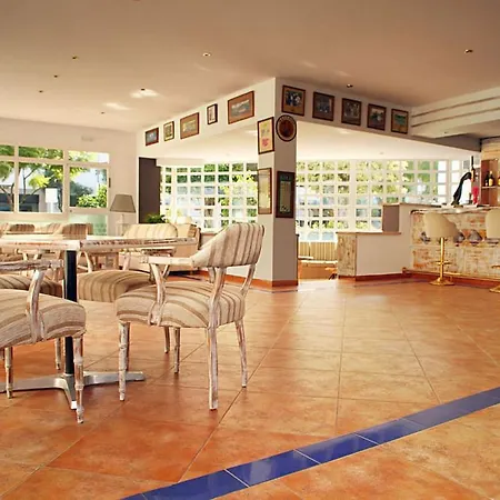 In Puerto Banus מלון דירות 3*
